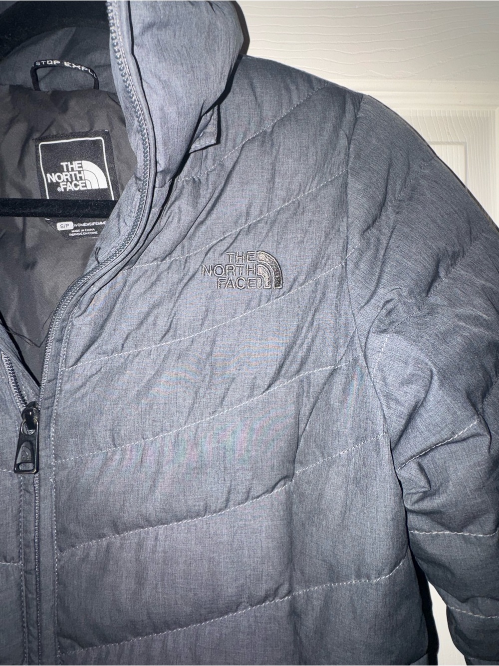 The North Face Women's Long Gray Aconcagua Coat - Picture 2 of 8